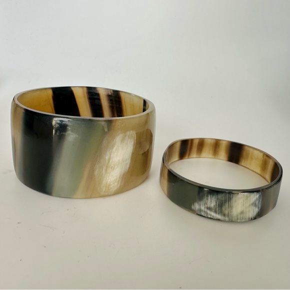 2 Authentic Natural Horn Bangle Handcrafted Bracelets, Brown Beige Black, Set - Picture 2 of 8